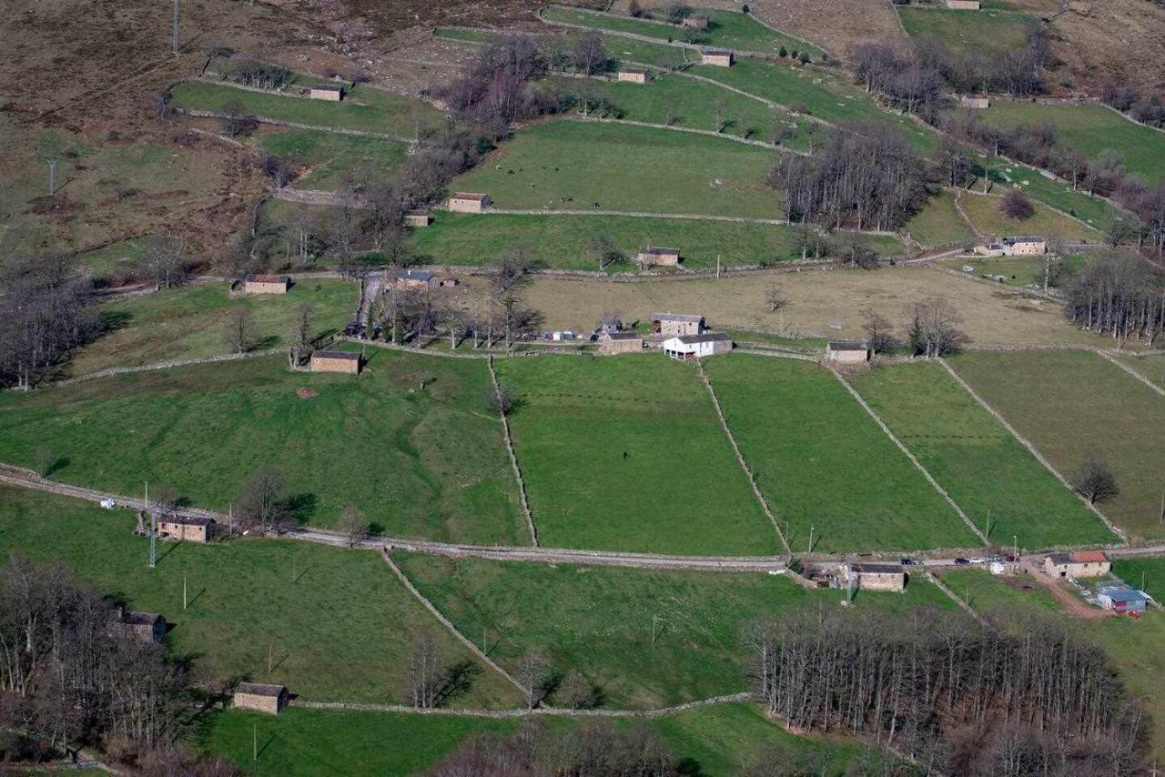 Cabana Pasiega Las Suertes San Pedro Del Romeral المظهر الخارجي الصورة